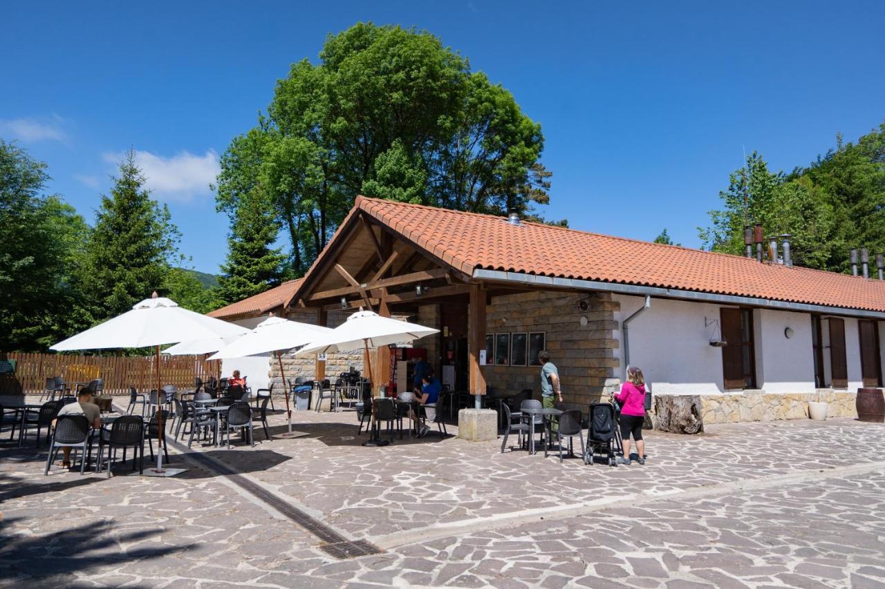 Kampaoh Sierra De Urbasa Hotel Bacáicoa Exterior foto